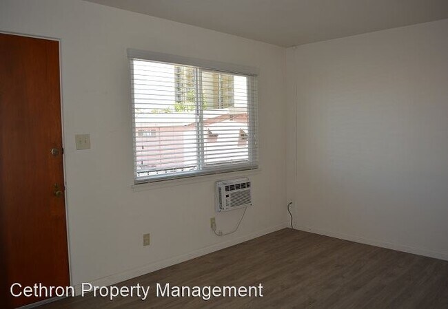 Building Photo - 4039 1/2-3634-42 Park Blvd