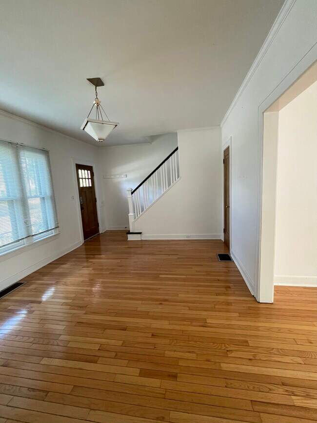 Front living room with coat closet - 2226 Wrocklage Ave