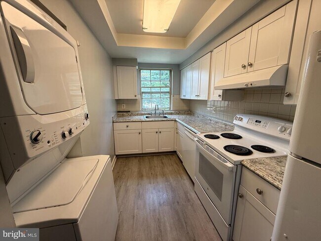 Foto del edificio - 2910 Willston Pl