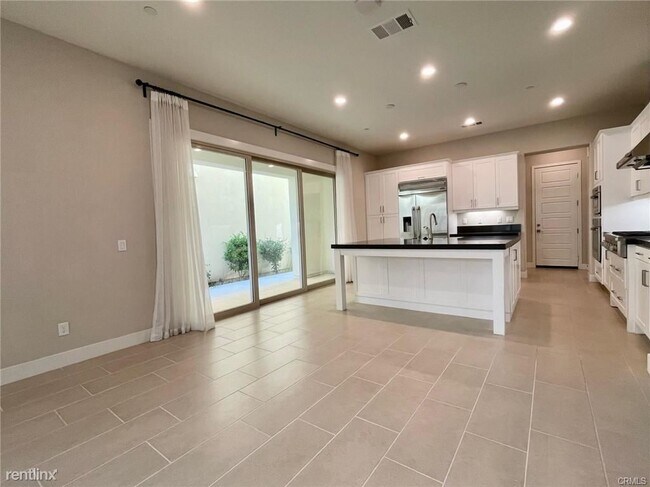Building Photo - 4 br, 3 bath House - 111 Stellar