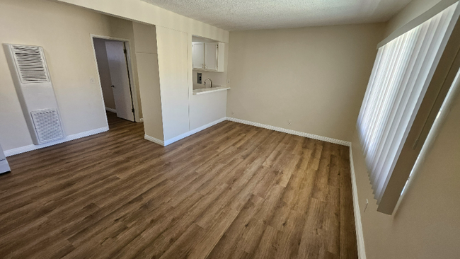 Foto del edificio - 14926 Hawthorne Blvd