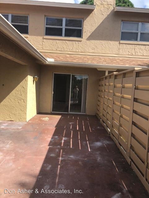 Foto del edificio - 3 br, 3 bath House - 916 Park Lake Circle