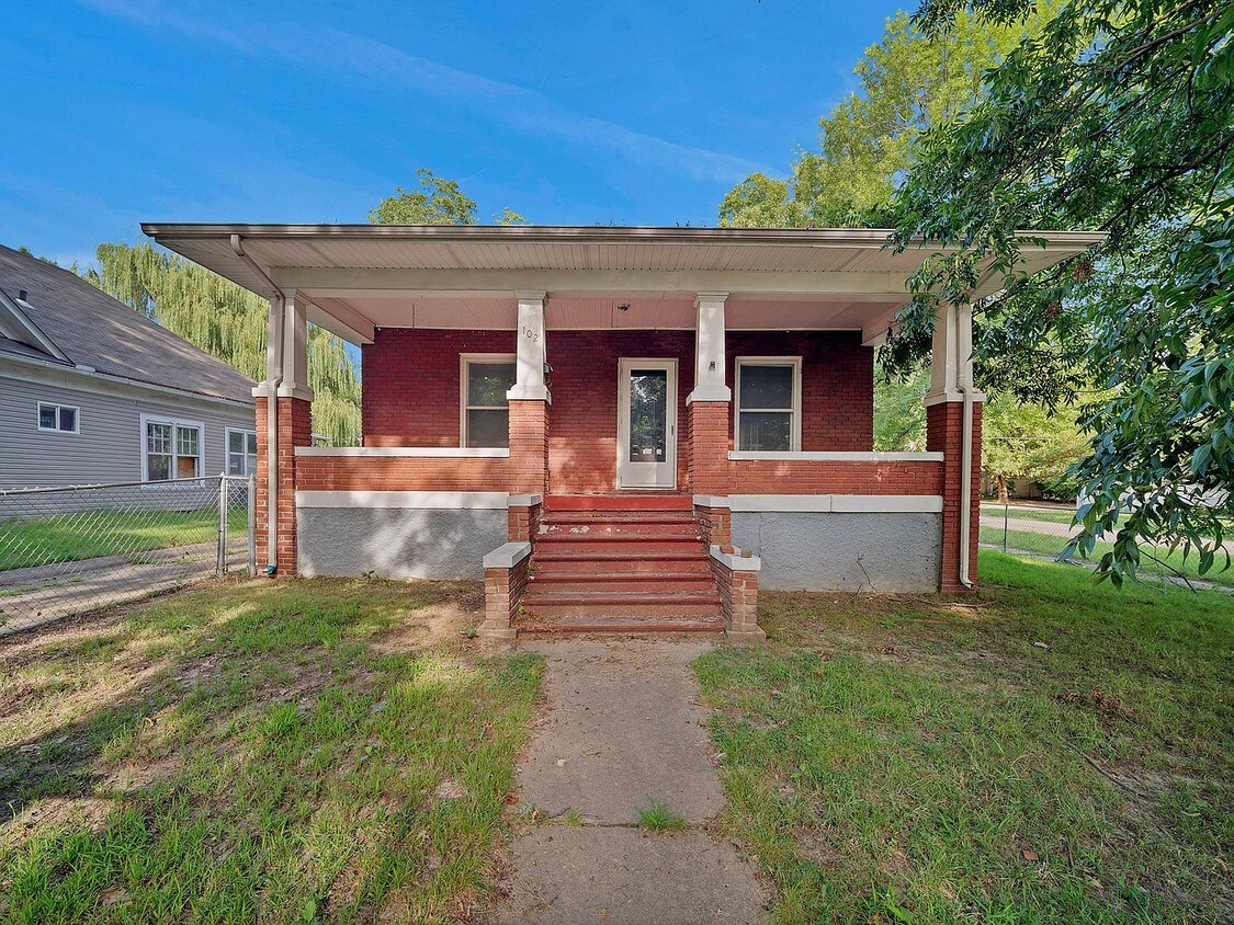 Primary Photo - 102 F St NW