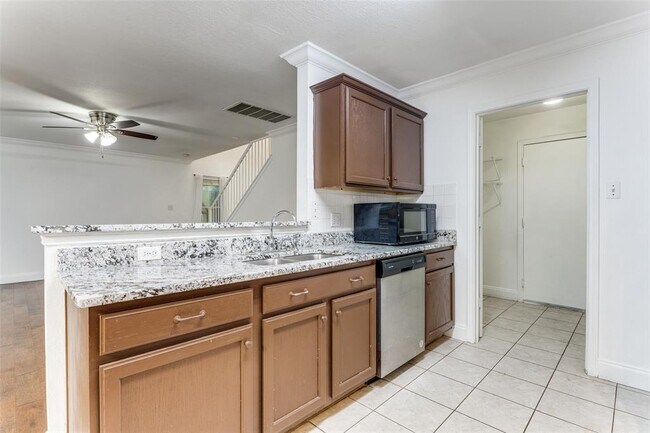 Foto del edificio - 15515 Sutton Leigh's Ln