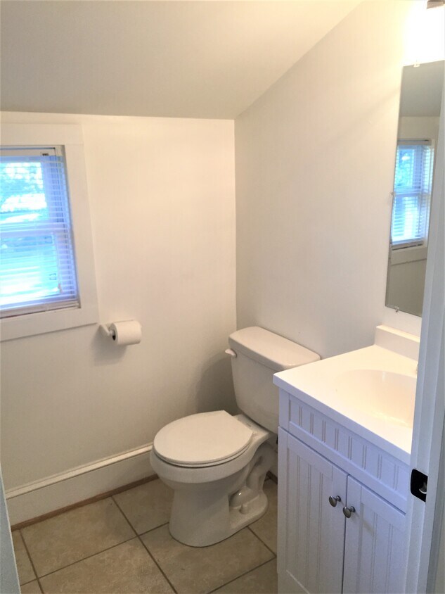 Primary Photo - 3 Pelzer St