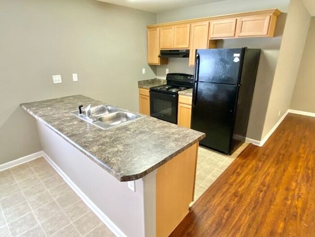 Foto del edificio - Now leasing a 3 bedroom 2 bath home in Mem...