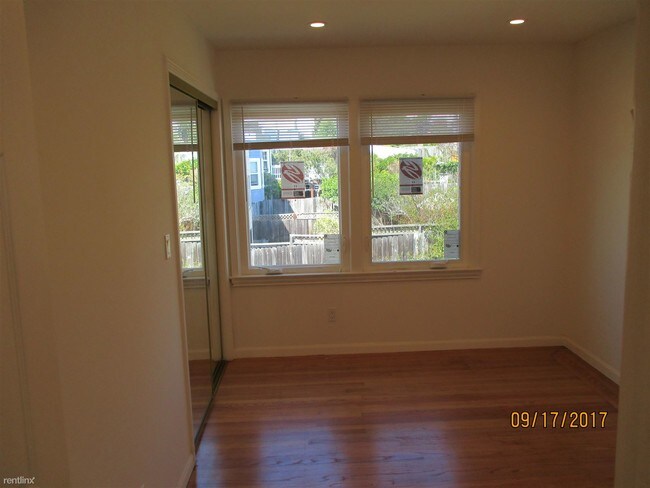 Building Photo - 2238 Vicente St