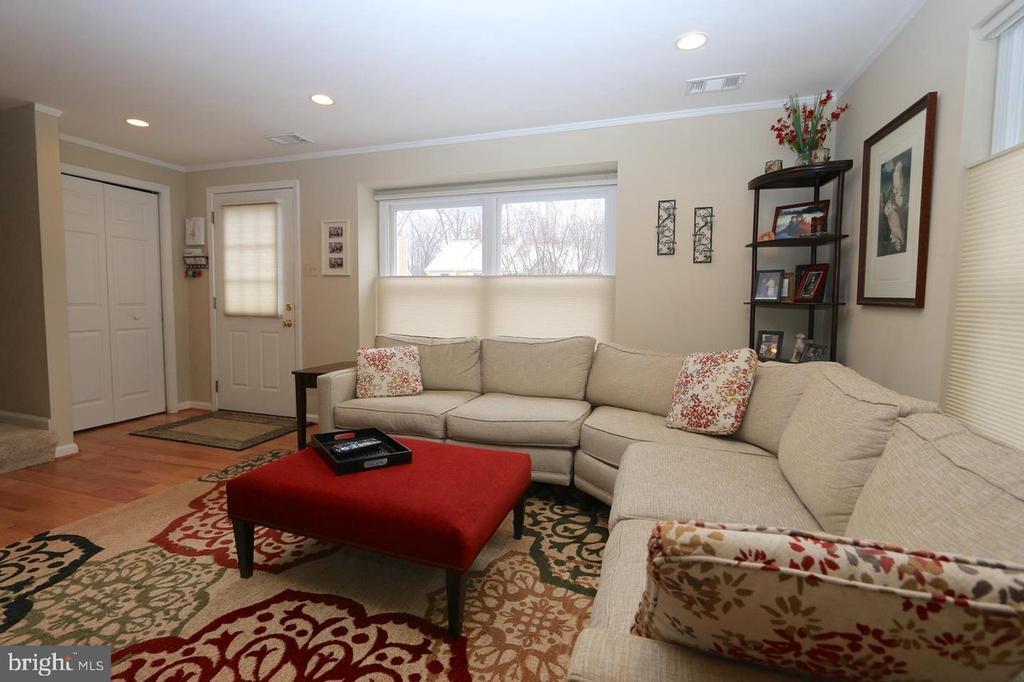Foto del edificio - 1535 Poplar Grove Dr