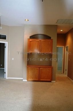 Building Photo - 5519 Anchor Bay Way