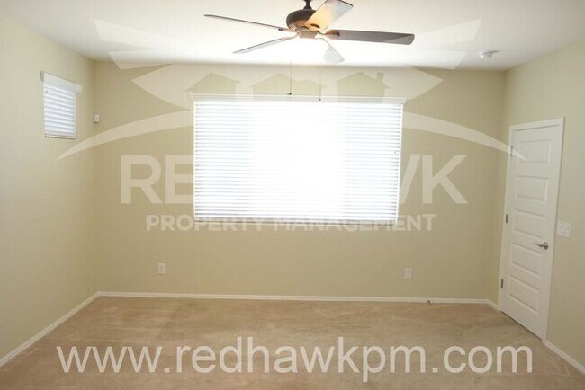 Building Photo - Gorgeous Four Bedroom, Two Bathroom South ...