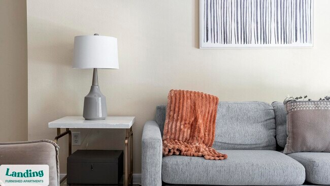 Foto del edificio - 625 E Stassney Ln