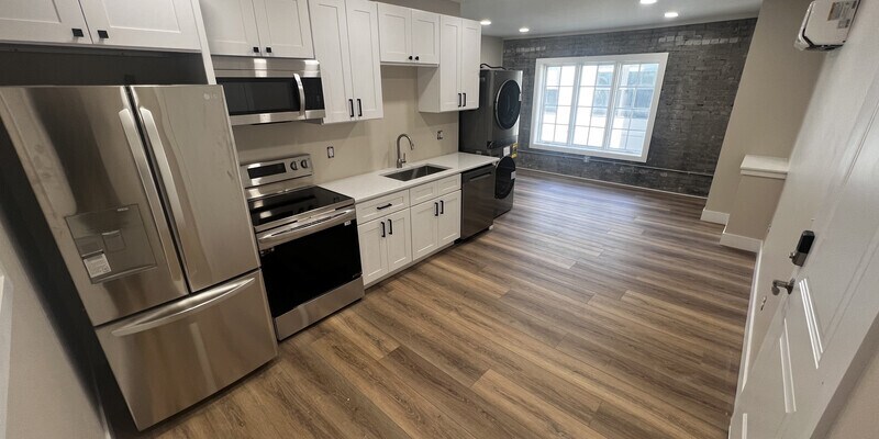Foto principal - 208 S Jackson St
