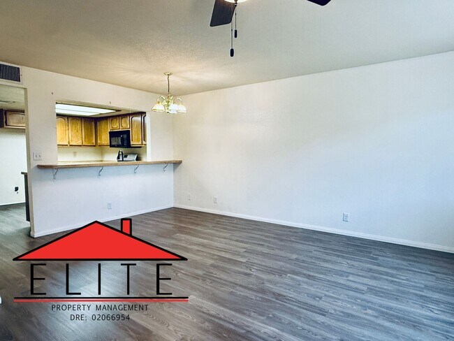 Foto del edificio - AVAILABLE SOON!!