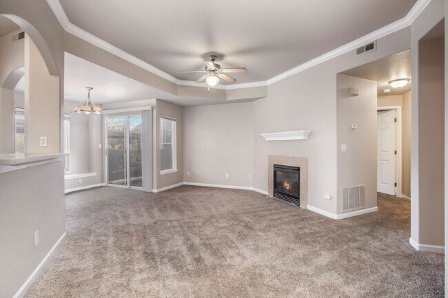 Foto del edificio - 2 bedroom condo in gated community
