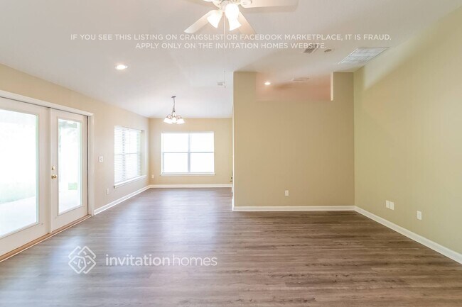 Foto del edificio - 1016 Oak Arbor Cir