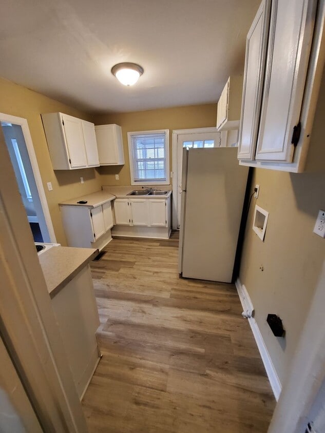 Building Photo - Cute Ranch home in Wilmore!!