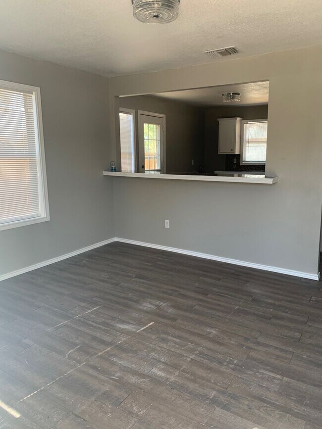 Foto del edificio - Super cute 2 bedroom in North Lubbock