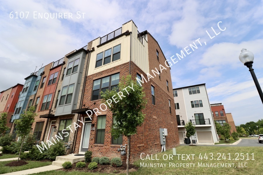 Foto principal - Spacious 3 Bedroom Townhome in Hyattsville...