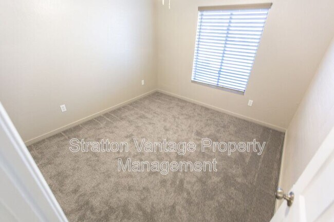 Building Photo - 10281 W Arvada Dr