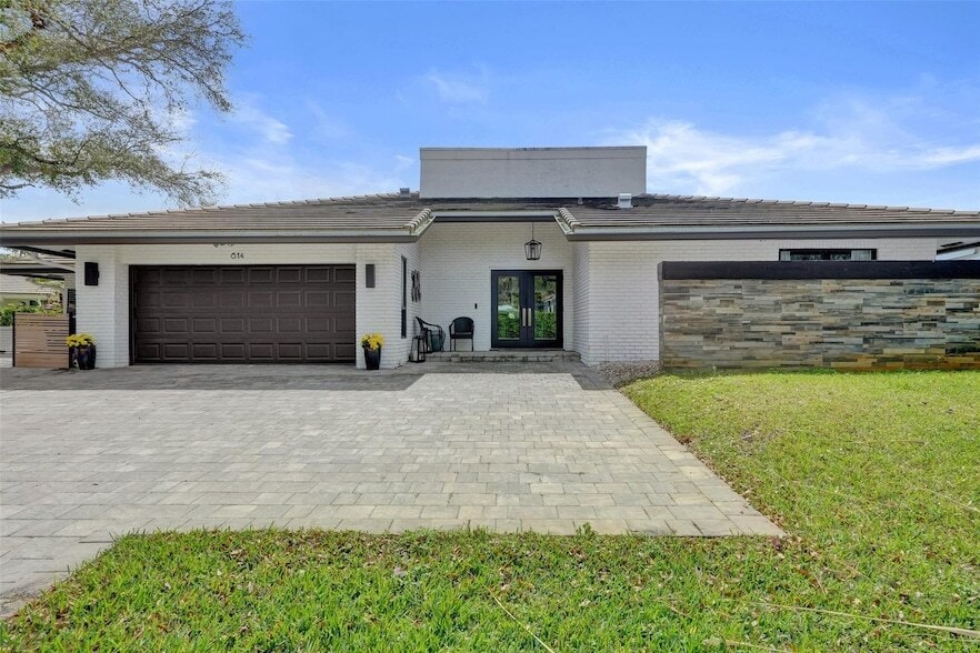 Photo - 614 Lakewoode Circle W Unit