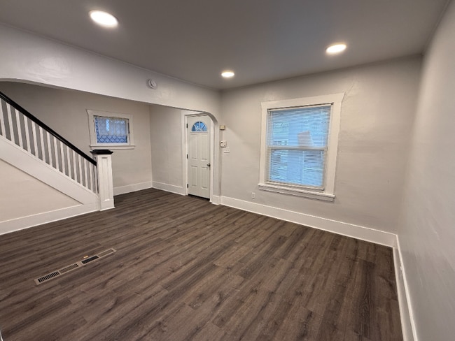 Building Photo - 100 Merrimac St