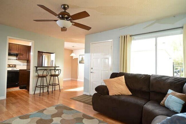 Foto del edificio - 3463 Youngs Cir