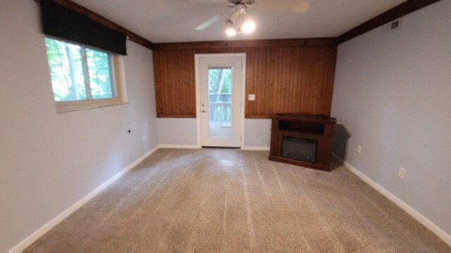 Foto del edificio - 9362 Woodledge Pt