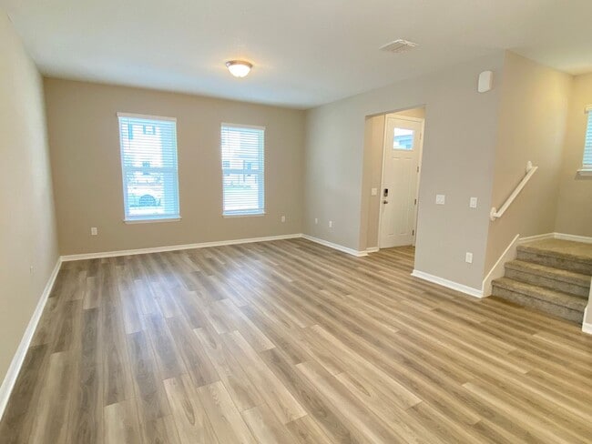Foto del edificio - 4/2/5 Winter Garden Townhouse