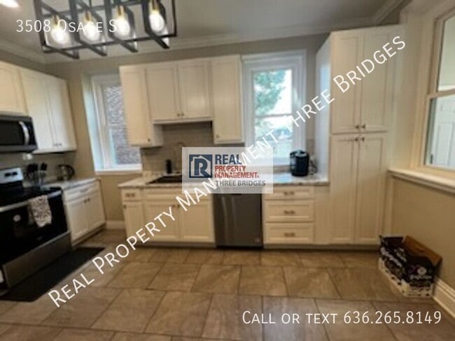 Building Photo - 3508 Osage St