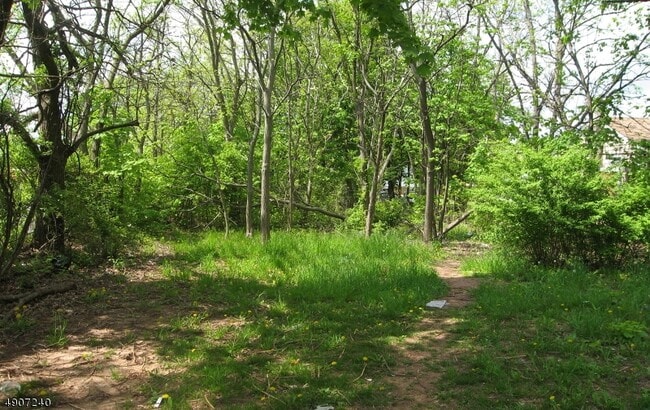 Foto del edificio - 863 Hamilton St