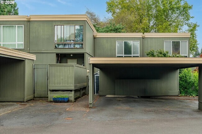 Foto del edificio - 1653 NW Midlake Ln
