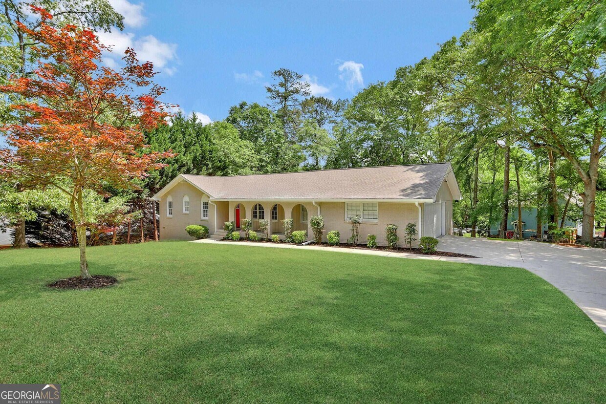 Primary Photo - 2907 Barcelona Way