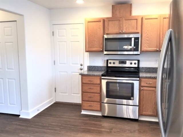 Building Photo - 4618 196th Pl NE