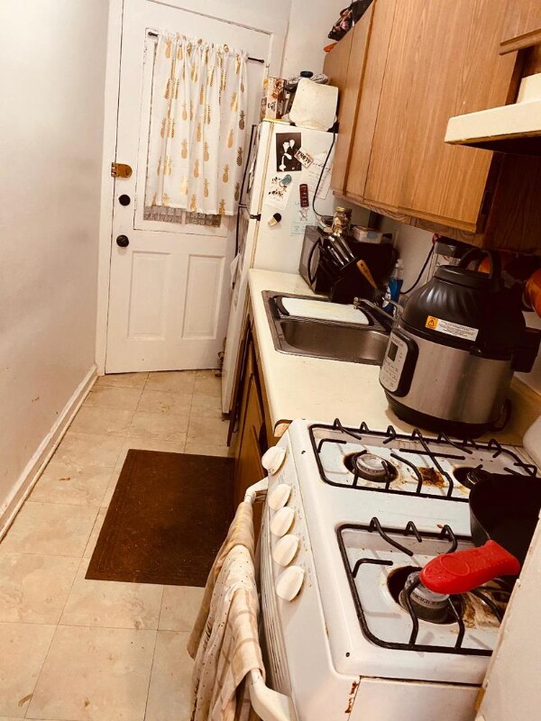 Foto del edificio - 1084 W Thorndale Ave