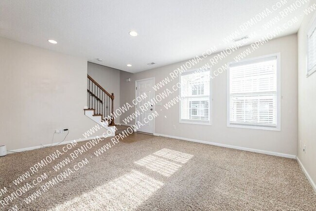 Building Photo - 9145 Greenspire Dr