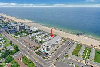 Building Photo - 525 Ocean Blvd