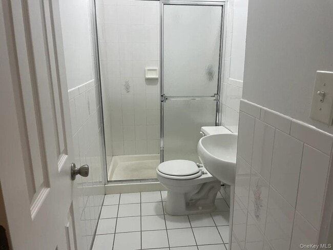 Building Photo - 69-03 Bayfield Ave