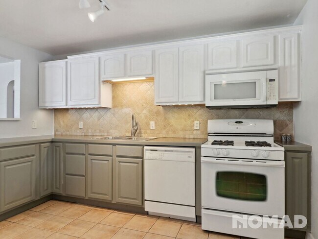 Foto del edificio - 2712 S Hazel Ct