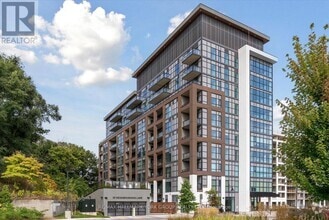 Building Photo - 25-125 Neighbourhood Ln.
