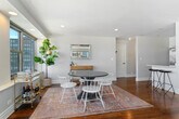 Foto principal - 247 E Chestnut St