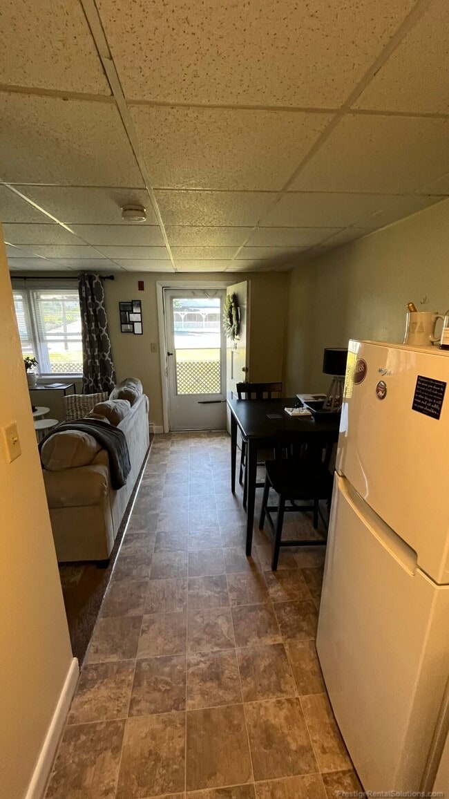 140 Andover St Unit 1, Andover, MA 01810 Apartments in Andover, MA