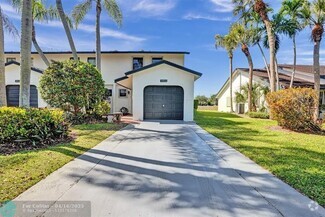Building Photo - 8904 SW 22nd St