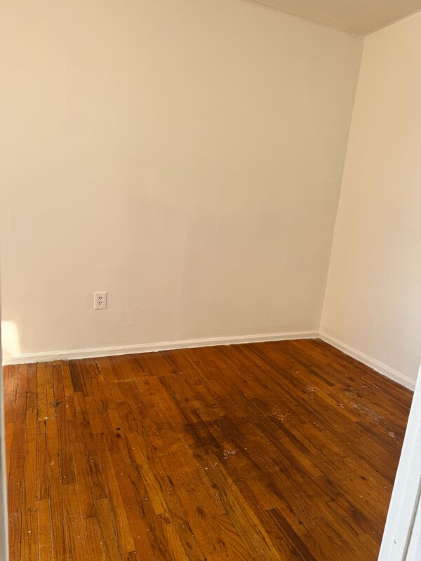 Foto del edificio - 212 Central Ave