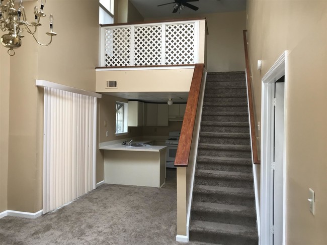 Building Photo - 2655 Windy Hill Pl