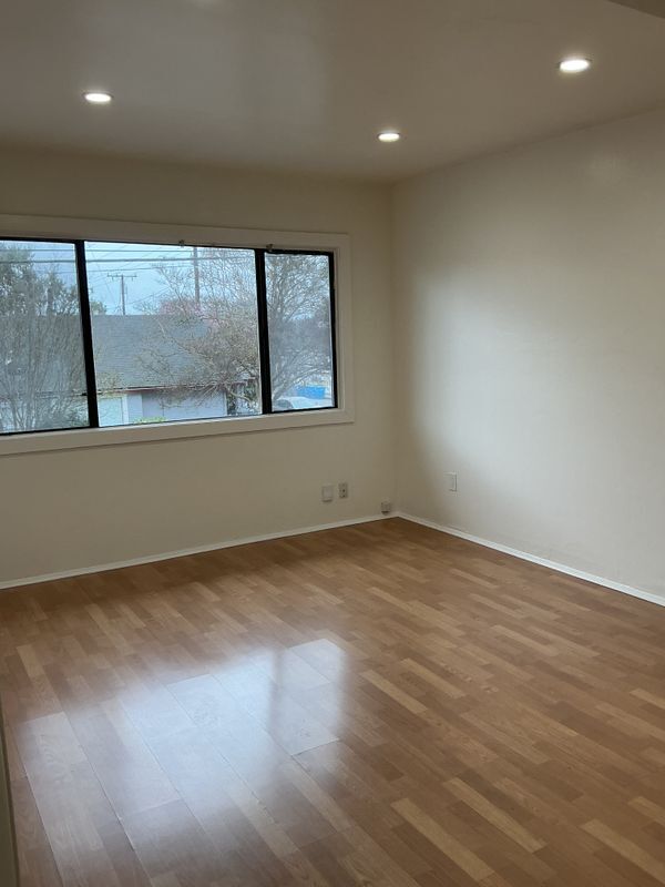 Foto del edificio - 212 S E St