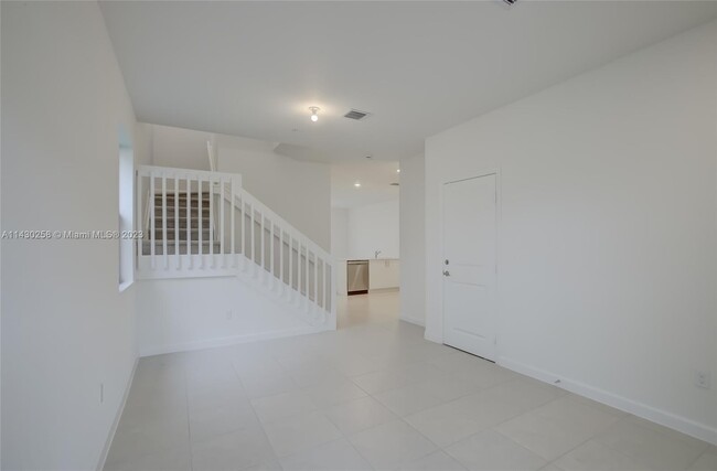 Building Photo - 234 SW 159th Ct