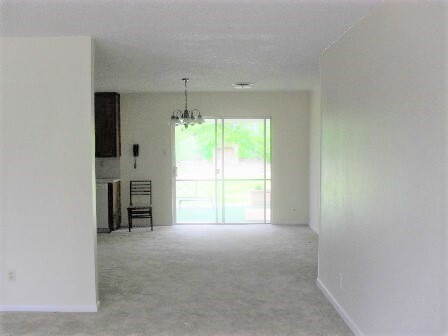 Building Photo - 803 Carmen St