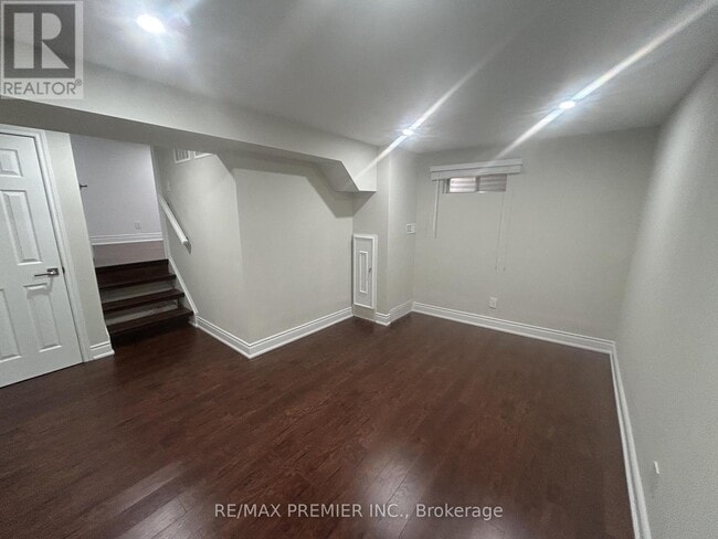 Building Photo - 4057 Taffey Crescent