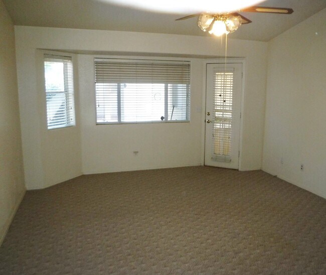 Foto del edificio - Beautiful 3bdrm-2ba in Mesa
