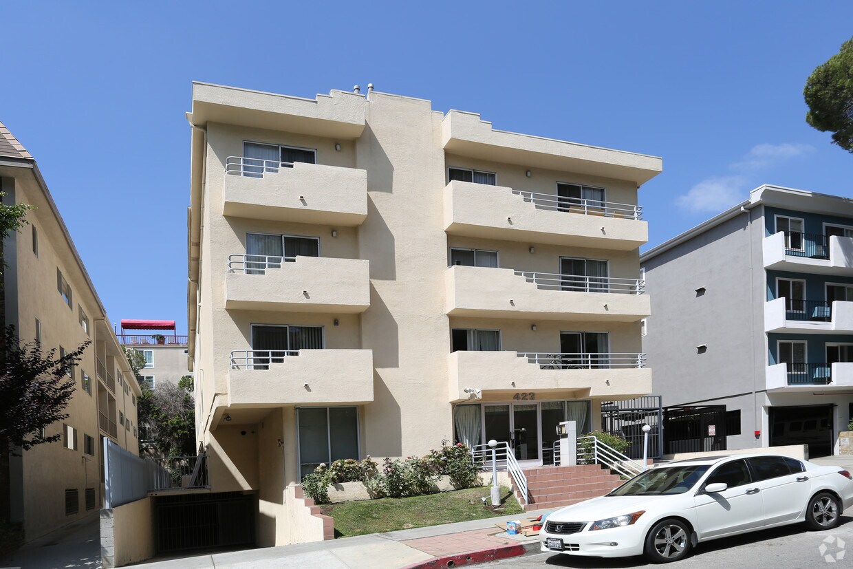 423 Kelton Ave, Los Angeles, CA 90024 Apartments in Los Angeles, CA